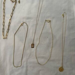Elegant Gold Necklace Set of 5